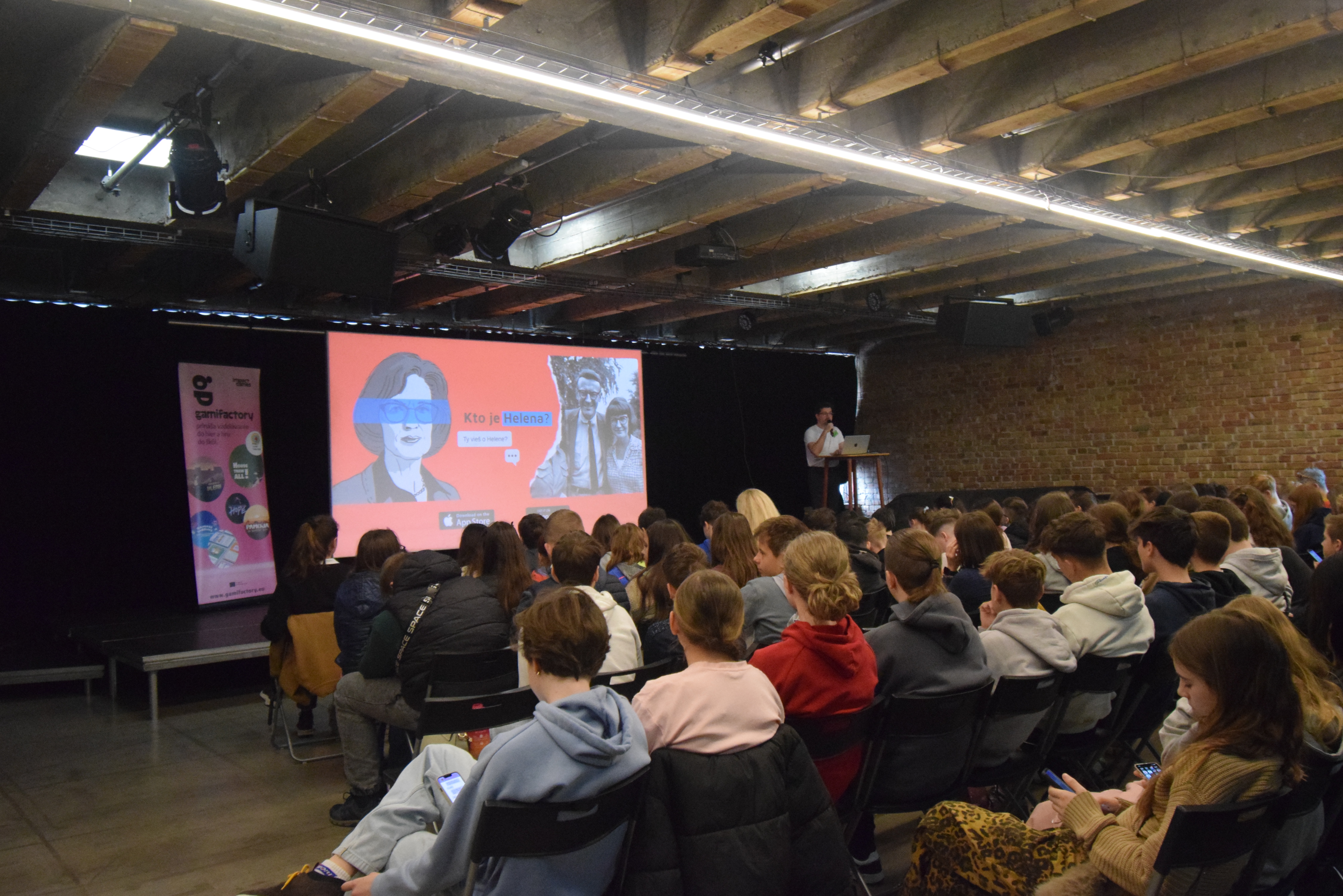 kto-je-helena-workshop.jpeg